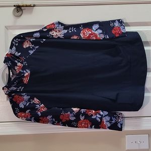 LuLaRoe Amber Hoodie